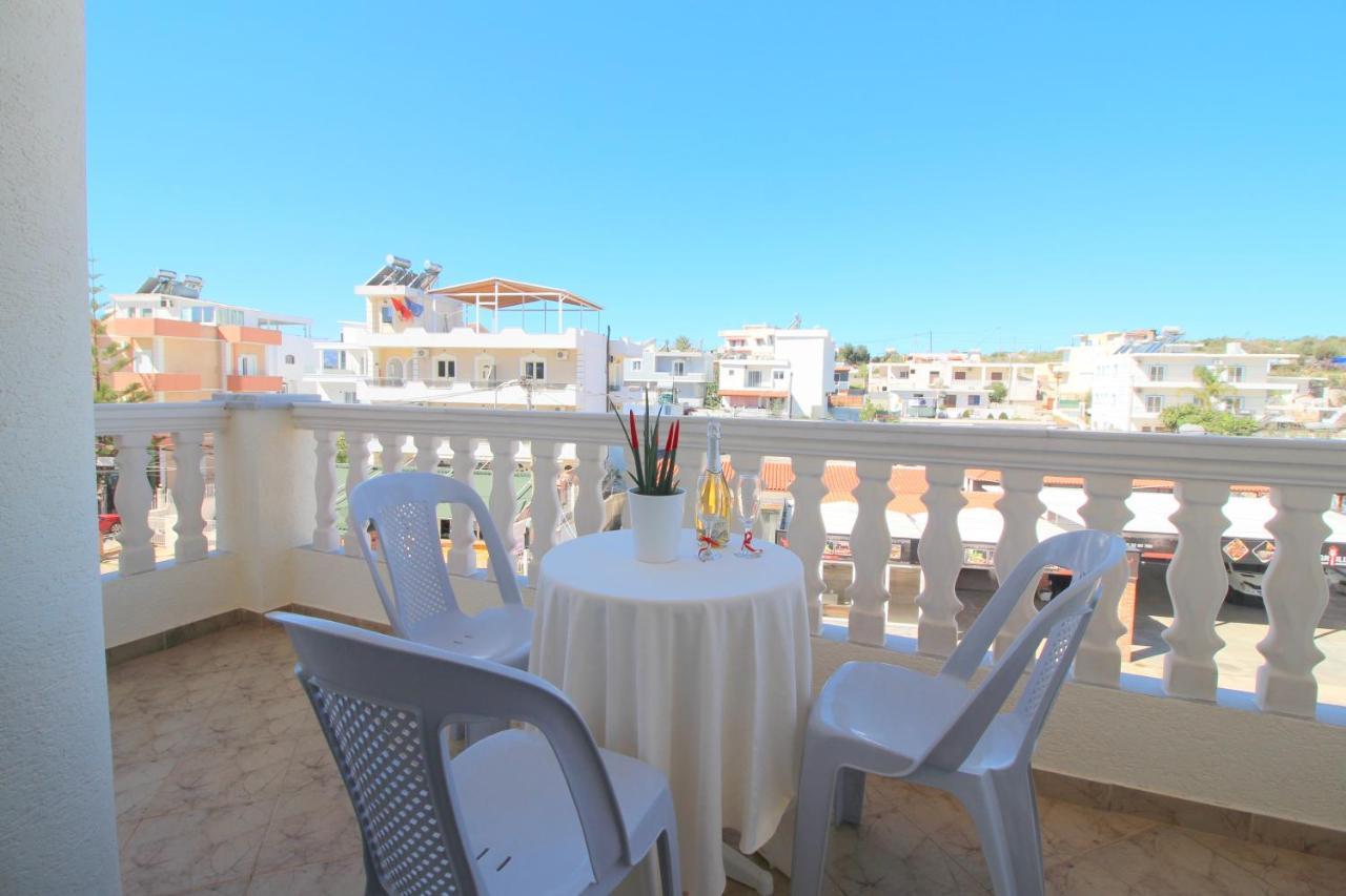 Centrum Hotel Ksamil Buitenkant foto