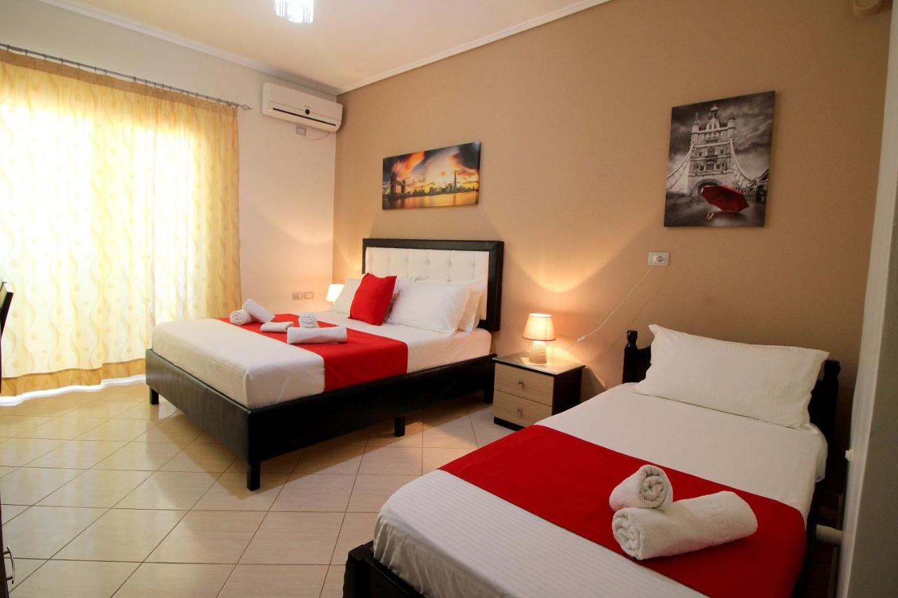 Centrum Hotel Ksamil Buitenkant foto