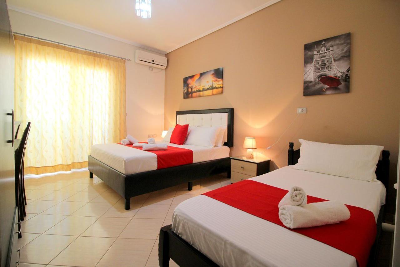 Centrum Hotel Ksamil Buitenkant foto